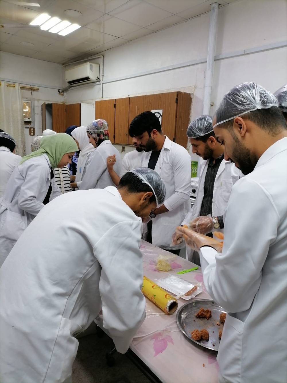 ضمن سياستها في الاستدامة الغذائية..جامعة البصرة تنظم دورة تدريبية عن معايير جودة منتجات اللحوم المصنعة